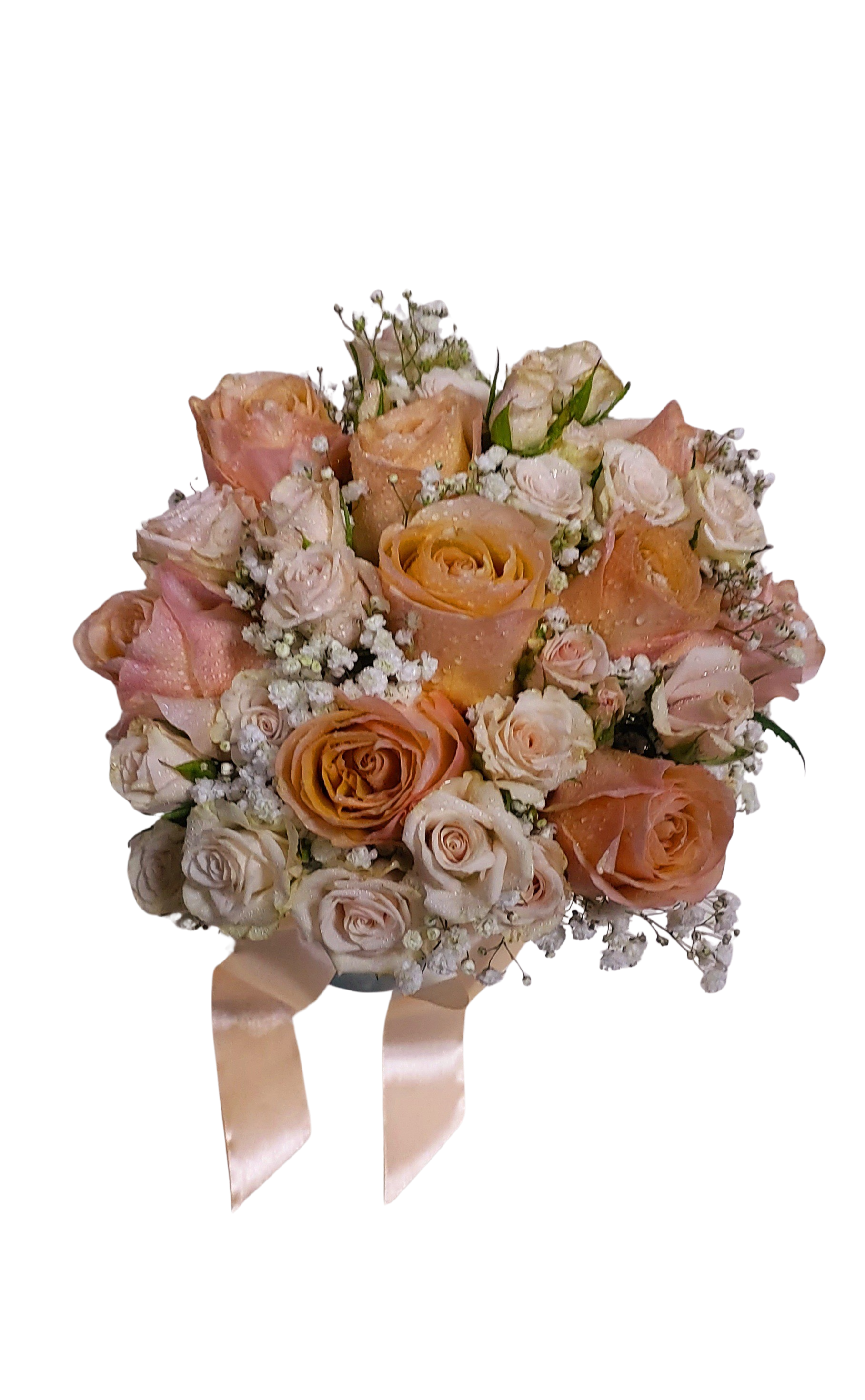 Buchet de cununie cu trandafiri, minirose și gipsophila – Floraria Mariei